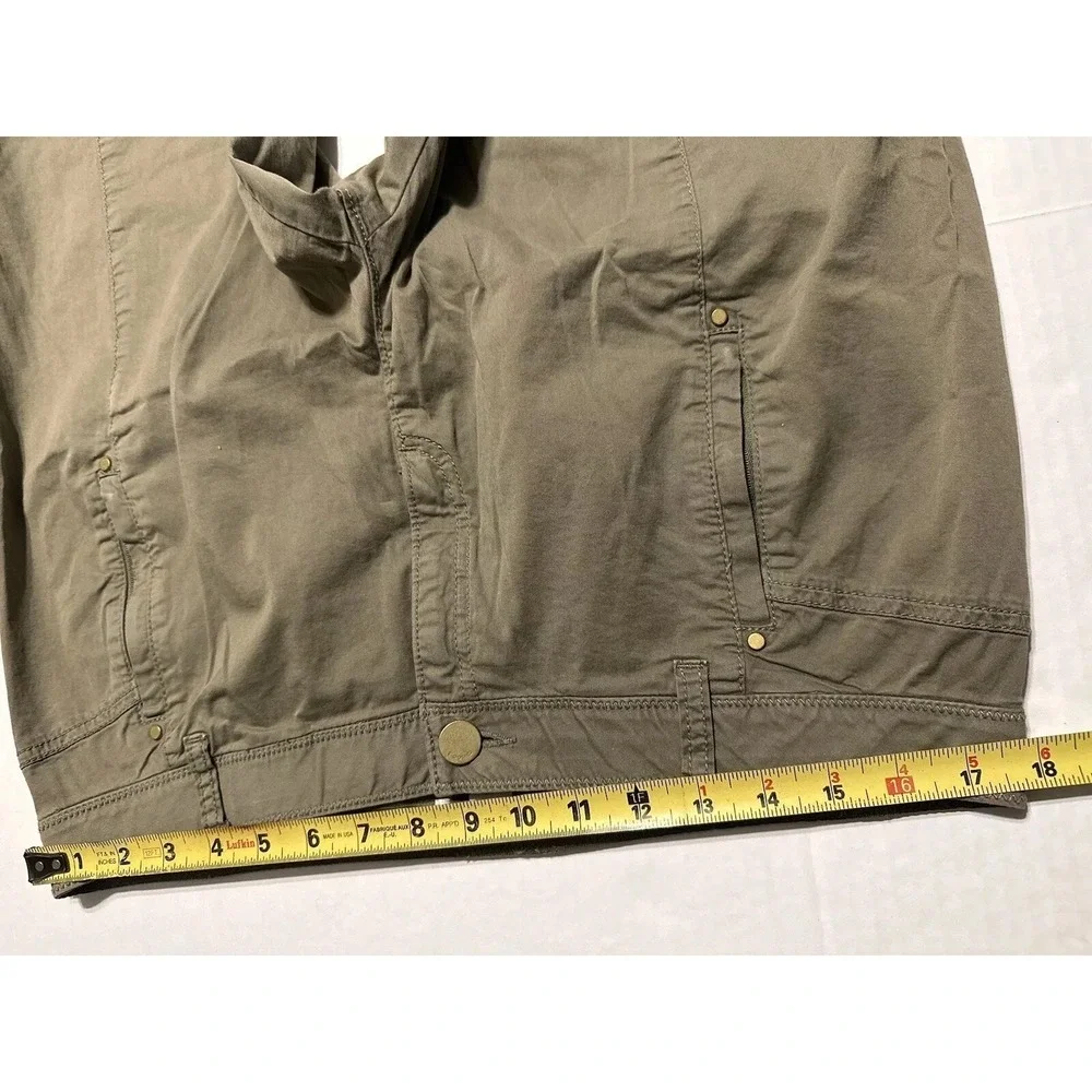 Chico's Khaki Green Straight Leg Pants Size 10 (1.5) Zip‎ Pockets Casual - Picture 6 of 9